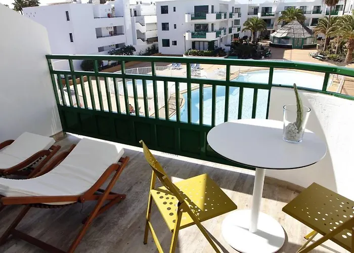 Design Vivienda V El Burgao By The Sea