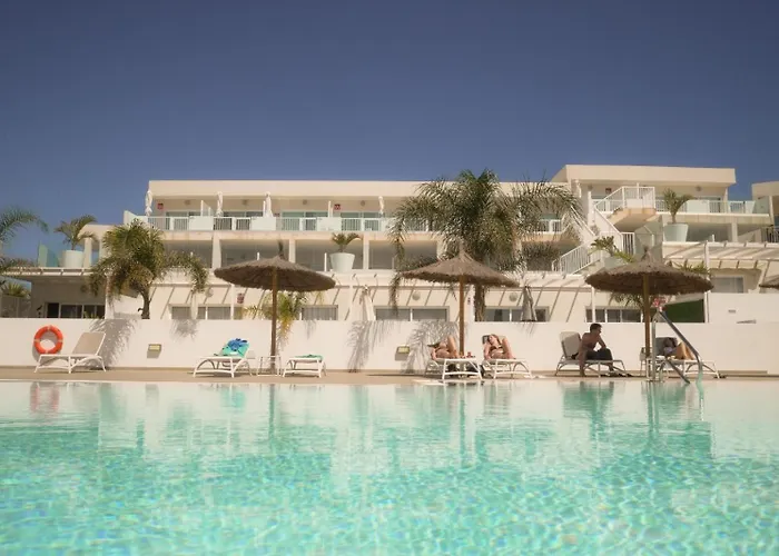 Precioso apartamento en complejo con piscina
